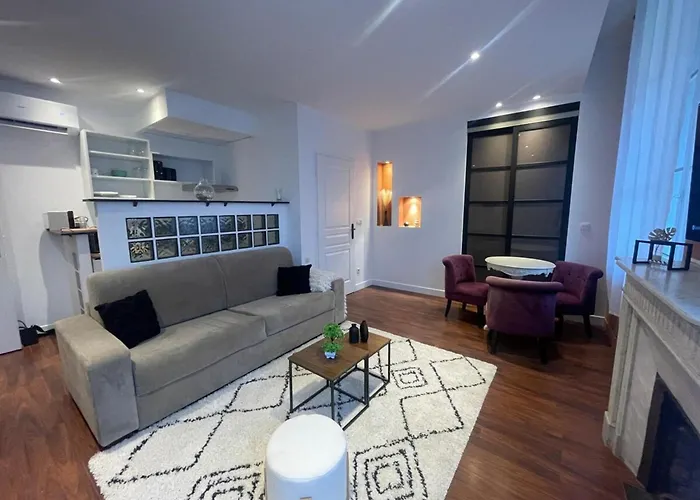 Cozy Retreat In Le Cannet * Le Cannet